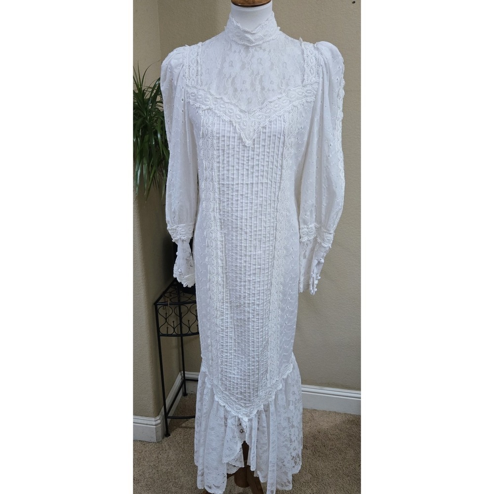 Princess Kaiulani Hawaiian Vintage Lace Dress Womens Medium White Victorian Boho - Picture 2 of 15